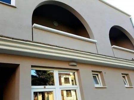 Studio In With Balcony, Wifi, Washing Machine *