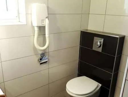 Studio In With Balcony, Wifi, Washing Machine *